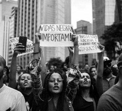 Manifestação pelo Dia da Consciência Negra. Avenida Paulista, São Paulo, 20/11/2020. BuzzFeed