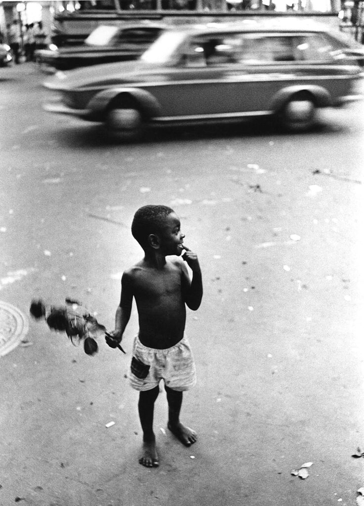 Menino na Avenida Rio Branco, Rio de Janeiro, RJ, 1980