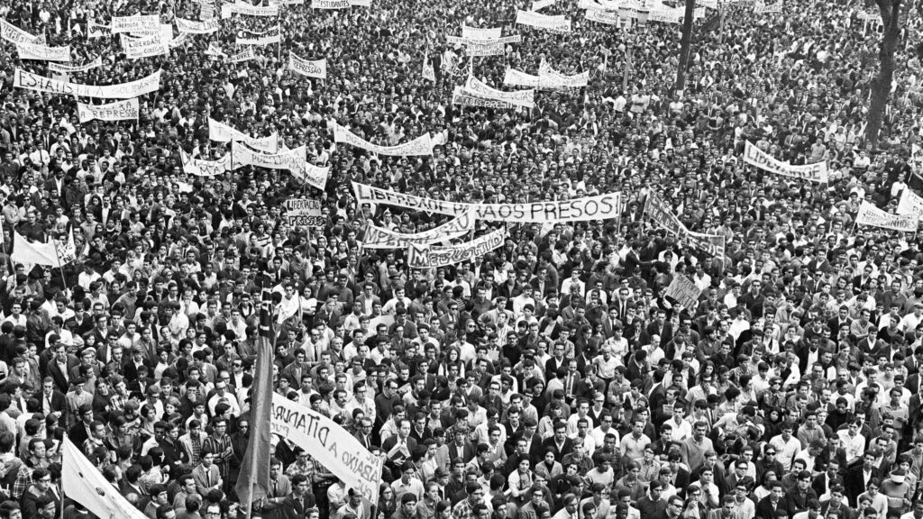 Passeata dos 100 mil, Cinelândia, Rio de Janeiro, RJ, 26/06/1968